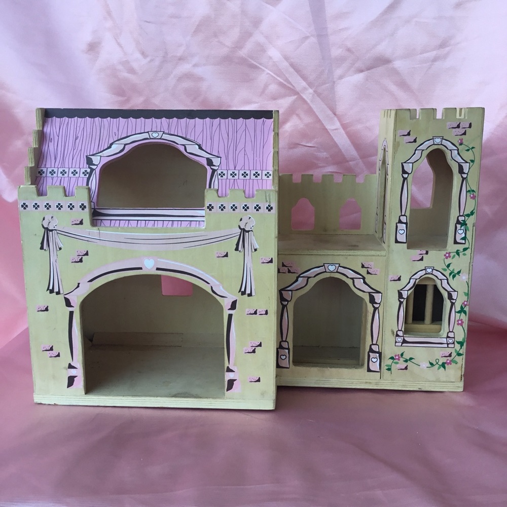 ✨Vintage Wood Pink Dollhouse Castle